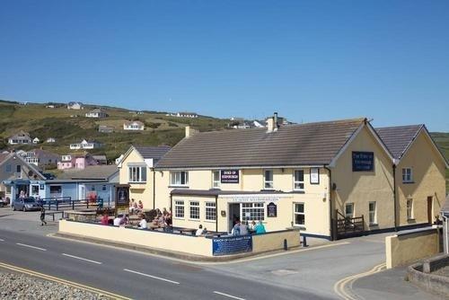 Newgale The Duke Of Edinburgh Inn מראה חיצוני תמונה